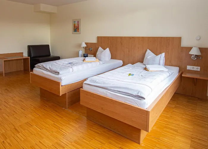 Gaestehaus Hotel Puschendorf