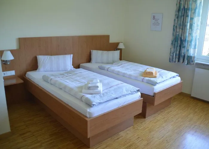 Gaestehaus Hotel *