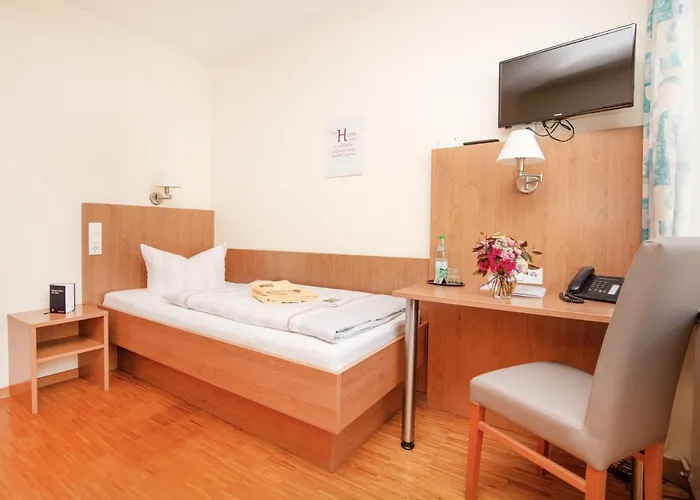 Hotel Gaestehaus *